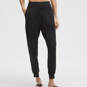 Lululemon Align Cropped Joggers